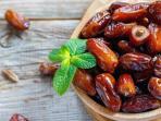 Cara Mudah Bedakan Kurma Ajwa dan Kurma Lainnya