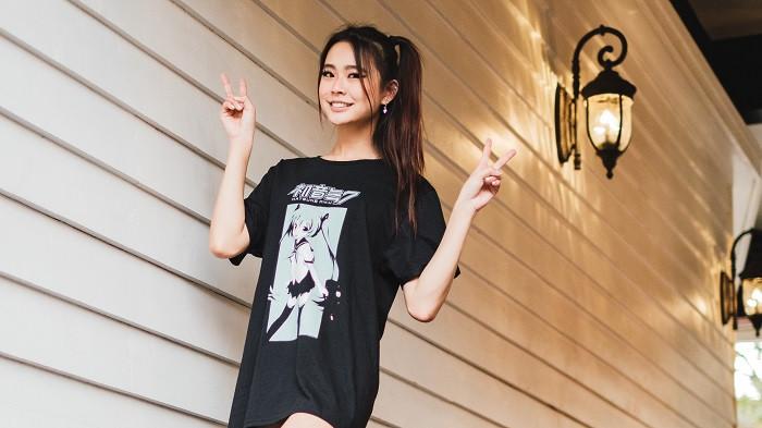 Punya Baju yang Kebesaran? Simak Tips Mengatasinya Tanpa Harus Dikecilkan ke Penjahit  