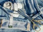 Simak 5 Tips Kecilkan Celana Jeans Tanpa Harus Menggunakan Mesin Jahit