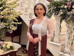 6 Inspirasi Kebaya Simple dari Kalangan Artis yang Cocok untuk Kondangan, Salah Satunya Bunga Citra Lestari