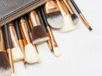 Agar Tetap Awet dan Besih, Simak Cara Mencuci Brush Make Up yang Benar