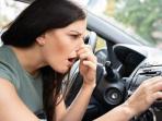 Gunakan 3 Bahan Dapur Ini, Simak Cara Menghilangkan Bau Apek di Mobil 