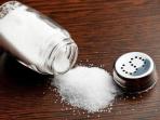 Cuma Pakai Bahan Dapur, Simak Membersihkan Rumah Menggunakan Garam