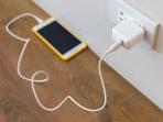 Menjadi Bersih Lagi, Simak Cara Membersihkan Kabel Charger HP yang Kusam dan Kotor