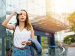 5 Tips Memilih Pakaian yang Tepat Saat Cuaca Panas Ekstrem