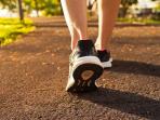 Jalan Kaki Punya Banyak Manfaat? Jangan Salah, Kenali Akibat dan Efek Sampingnya Jika Berlebihan