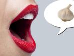 Tips Mengusir Bau Mulut Setelah Makan Bawang Putih