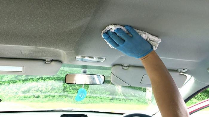 3 Langkah Mudah Bersihkan Plafon Mobil Pakai Bahan Murah Meriah