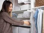 Agar Tak Apek, Begini Cara Benar Menyimpan Baju di Lemari Plastik 