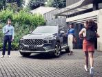 Cek Harga Mobil Hyundai Santa Fe yang Dilengkapi Fitur Baru Hyundai Bluelink