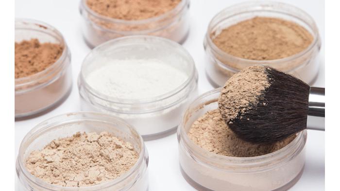 Ilustrasi Makeup Bubuk dapat Dhilangkan dengan Krim Cukur. (Shutterstock)