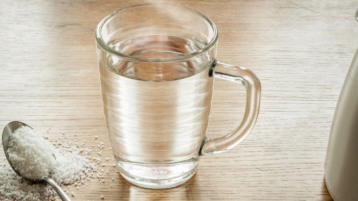 Ilustrasi garam dan air (TribunJateng.com) 