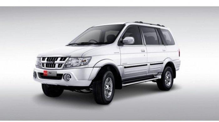 Ilustrasi mobil Isuzu New Panther (Tribunnews.com) 