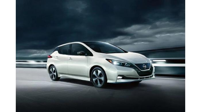 Nissan Leaf Two Tone EV merupakan Mobil Listrik yang di Jual Pasar Indonesia. (Nissan)