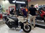 Paling Laris Selama 2023, Cek Harga Motor Honda Beat, Scoopy, Vario OTR Jakarta per Januari 2024