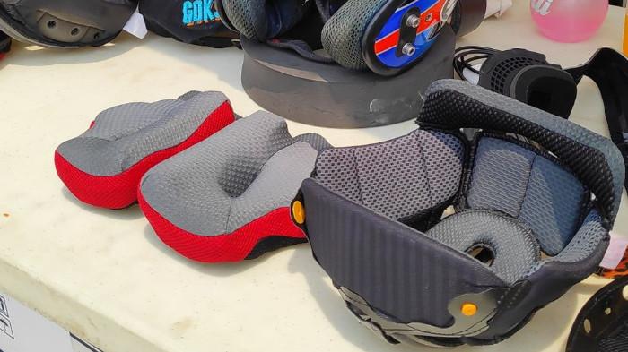 Selesai dicuci, jangan lupa untuk menjemur busa helm hingga benar-benar kering. (Kompas.com)