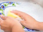 5 Rekomendasi Sabun Cuci Piring yang Ampuh Bersihkan Noda Membandel