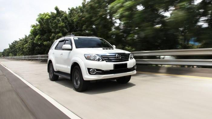 8 Pilihan Mobil Bekas Toyota Fortuner Tahun 2012, Cek Harganya Mulai Rp 190 Jutaan per November 2024