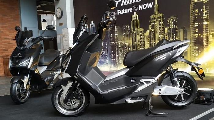 Cek Harga dan Skema Kredit Motor Listrik United T-1800 per November 2024