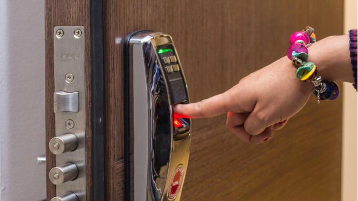 5 Rekomendasi Smart Door Lock yang Cocok untuk Rumah Modern, Dijamin Aman dan Makin Keren!