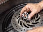 Perhatikan! 3 Masalah pada Roda Motor Ini Bisa Mengganggu Performa Berkendara, Apa Saja?