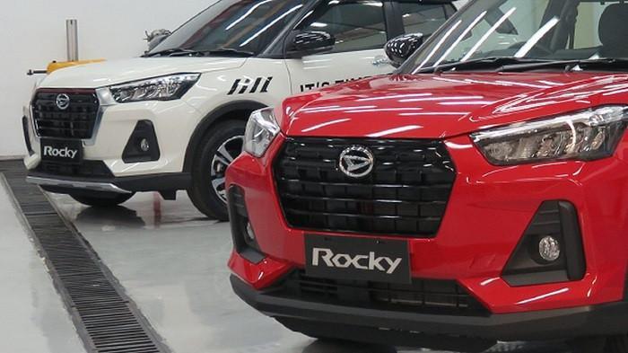 Daihatsu Rocky/ Harga Daihatsu Rocky Februari 2024 OTR Jakarta. (Daihatsu)