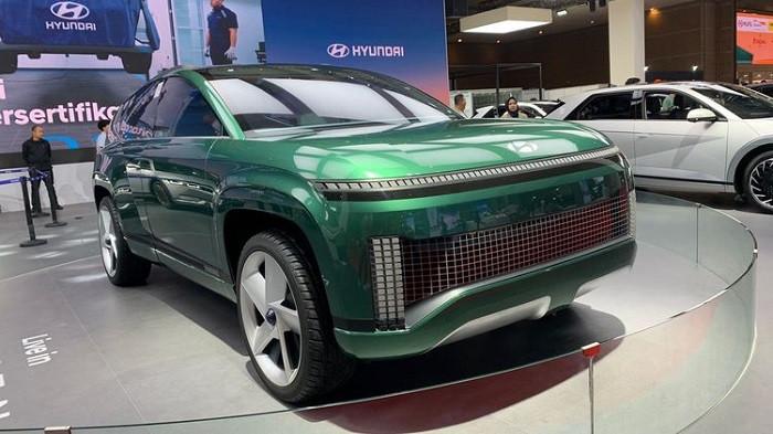 Hyundai Seven Concept tampil di ajang IIMS 2024 | KOMPAS.com/DIO DANANJAYA