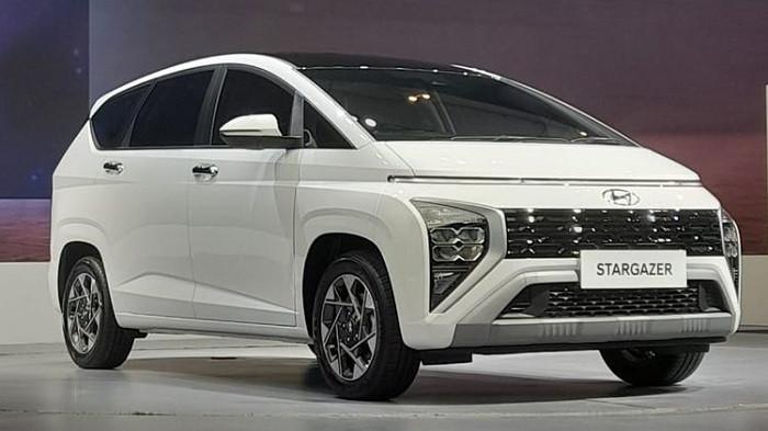 Hyundai Stargazer naik harga per Februari 204 | foto Kompas.com/Serafina