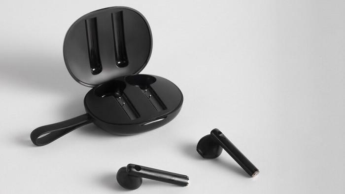 Ilustrasi kado valentine earphone bluetooth, cocok untuk cowok cuek | foto freepik