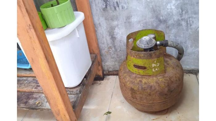 Ilustrasi tabung gas | foto KOMPAS.COM/TRI PURNA JAYA