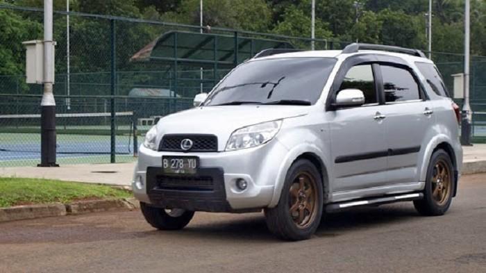 Cek Harga Mobil Bekas Daihatsu Terios Tahun 2007-2010 per Maret 2024 