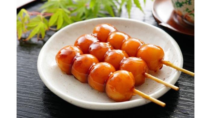 Ilustrasi dango dessert ala Jepang. (Shutterstock)