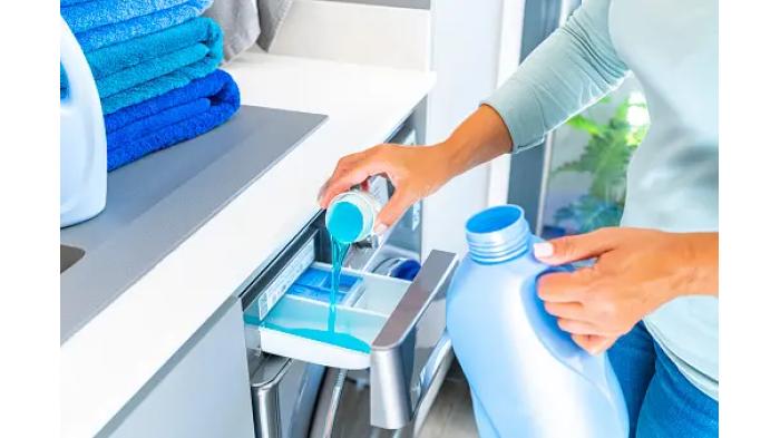 Ilustrasi detergen untuk mesin cuci |  Smartlink