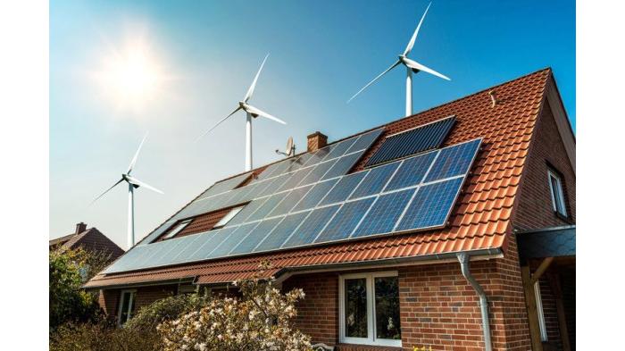 Ilustrasi rumah dengan tenaga surya. (Shutetrstock)