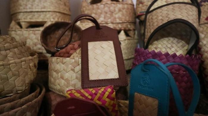 Ilustrasi teknik dasar anyaman (kompas.com)