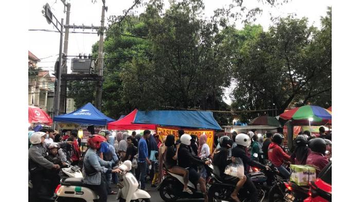 Pasar Takjil Soekarno-Hatta Malang. (Kompas.com)