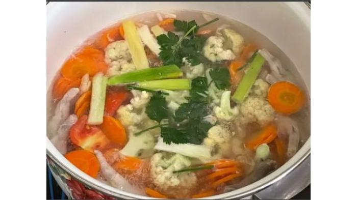 Sup ceker wortel | Cookpad