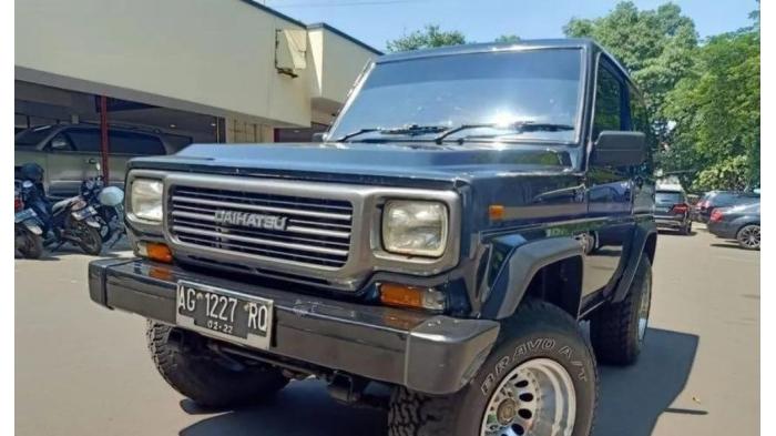 Daihatsu Taft GT 4x2 Diesel Bekas. (mobil123)