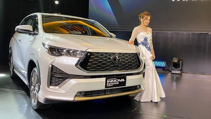 Kijang Innova Zenix diskon Rp 15 juta jelang lebaran 2024 | KOMPAS.com/Ninda