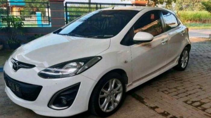 Mazda 2012 bekas - Rekomendasi City Car Bekas Rp 100 Jutaan. (Mobil88)