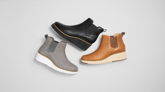 Sepatu bot (kompas.com)