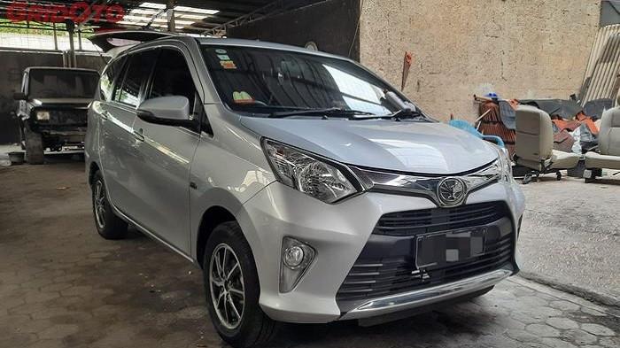 Gambar mobil Toyota Calya (GridOto.com)