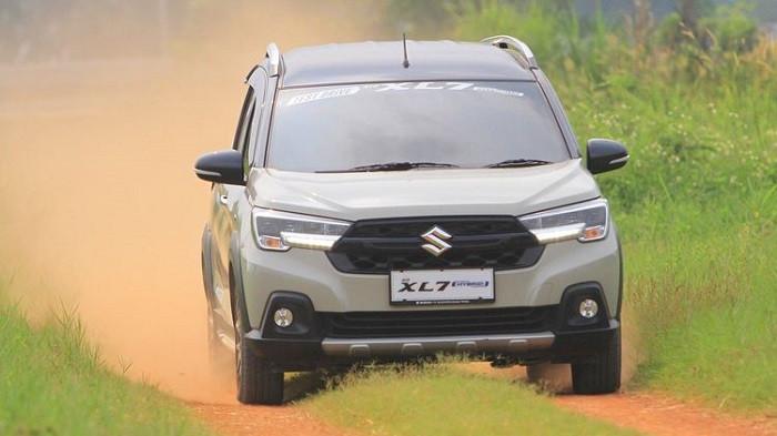 6 Tipe Mobil Suzuki XL7 Baru Dibanderol Mulai Rp 250 Jutaan, Cek Harga Lengkapnya per Agustus 2024