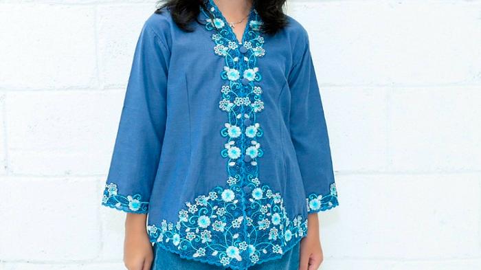 Koleksi Kebaya Anak dari Bree and Berrie Official Store/ Rekomendasi Toko Online Kebaya Anak. (Shopee/Bree and Berrie Official Store)