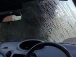 4 Tips Mengatasi Kaca Mobil Berembun Saat Terkena Hujan