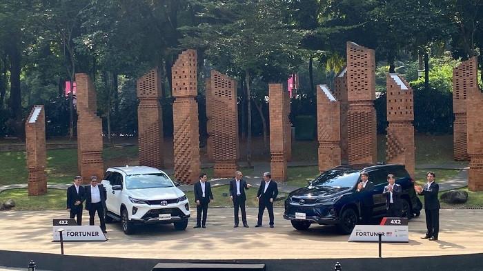 Mobil Toyota New Fortuner Baru Meluncur di Indonesia. (KOMPAS.COM)