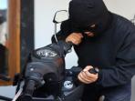 5 Tips Mencegah Kemalingan Motor