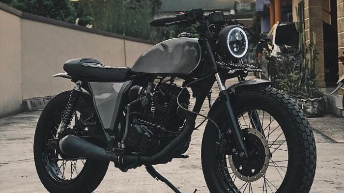 Ilustrasi Motor Custom yang Memiliki Desain yang Unik. (Info Sepeda Motor)