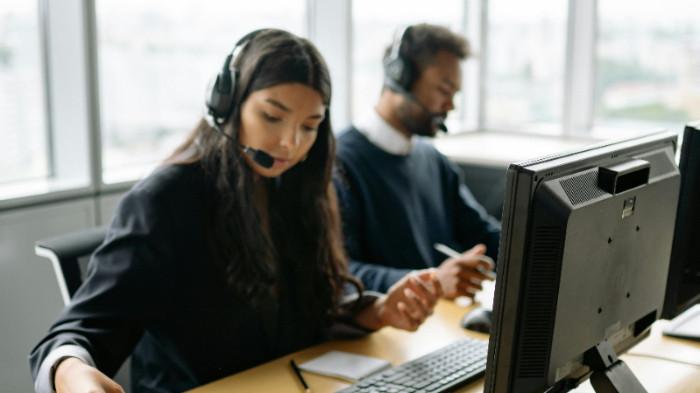 Ilustrasi jasa konselor yang membimbing pengembangan soft skill dan ketahanan diri. (pexels.com) 