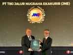 JNE Kembali Raih Penghargaan Courier of The Year di Indonesia Logistics Awards 2025